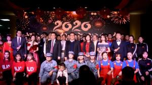 「只爭(zhēng)朝夕，不負(fù)韶華」河南三建集團(tuán)2020新春團(tuán)拜會(huì)隆重舉行！